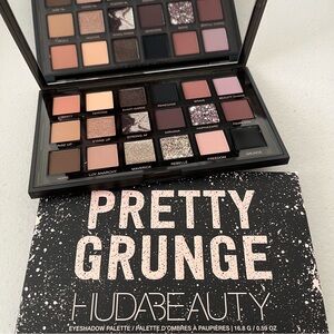 Huda Beauty Pretty Grunge Eyeshadow Palette *New & Unused*